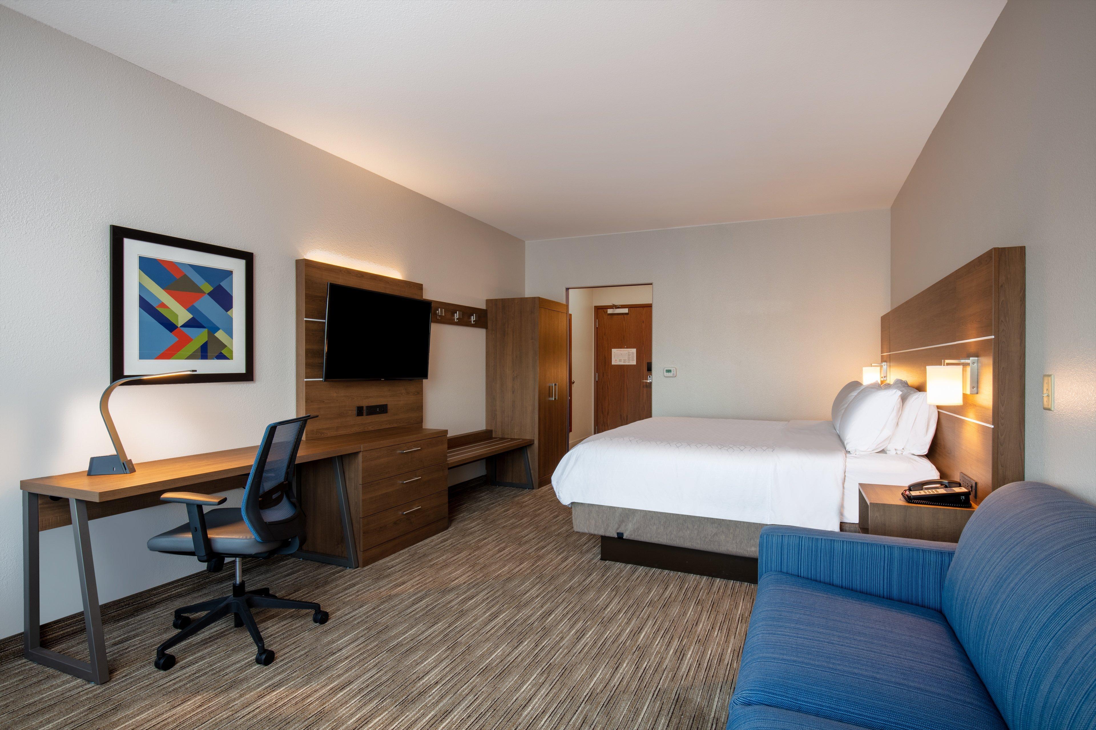 Holiday Inn Express & Suites - Beloit, An Ihg Hotel Exterior photo
